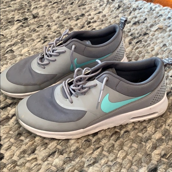 Nike air max Thea - Picture 2 of 4